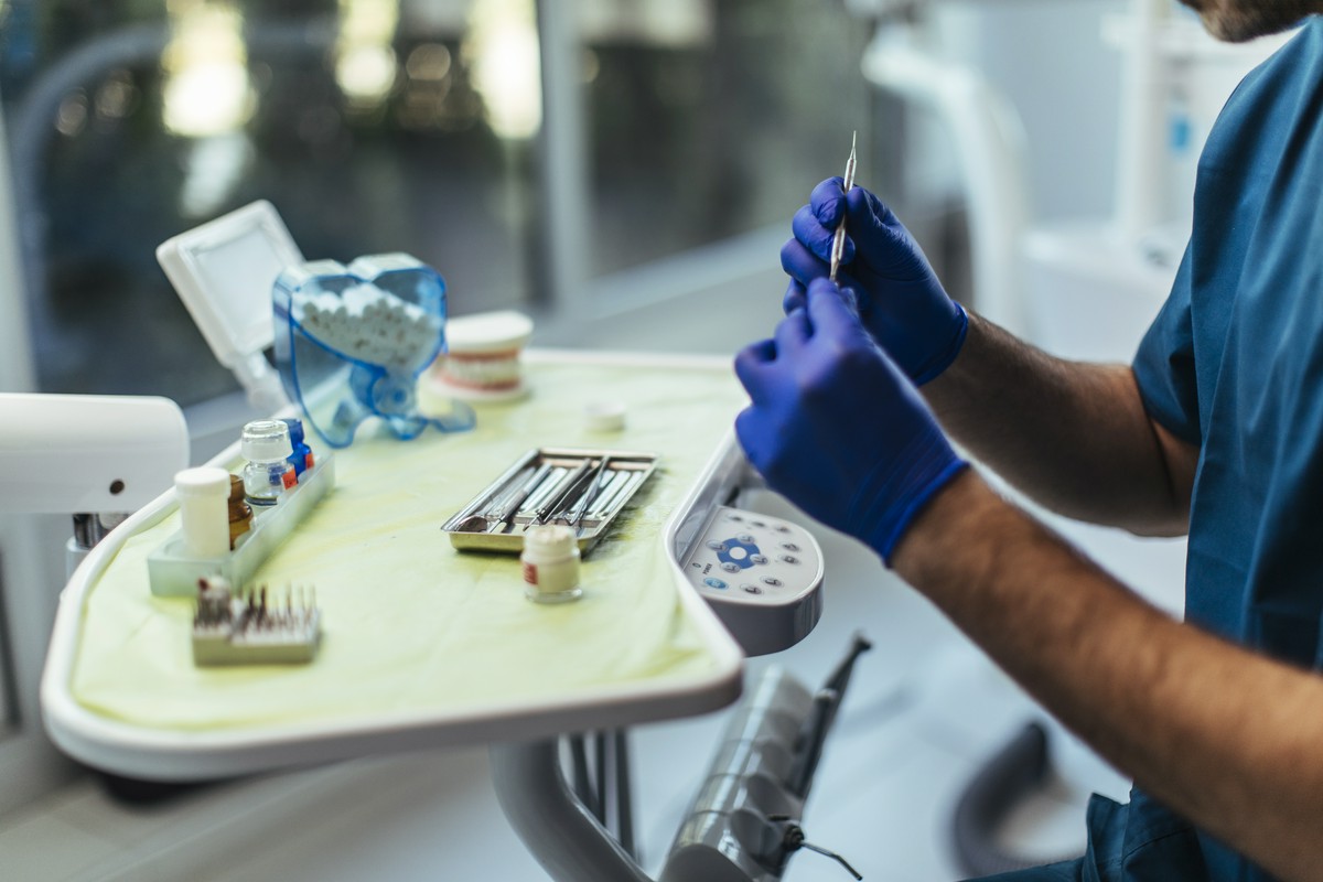 Czy implanty zębów są dla każdego?